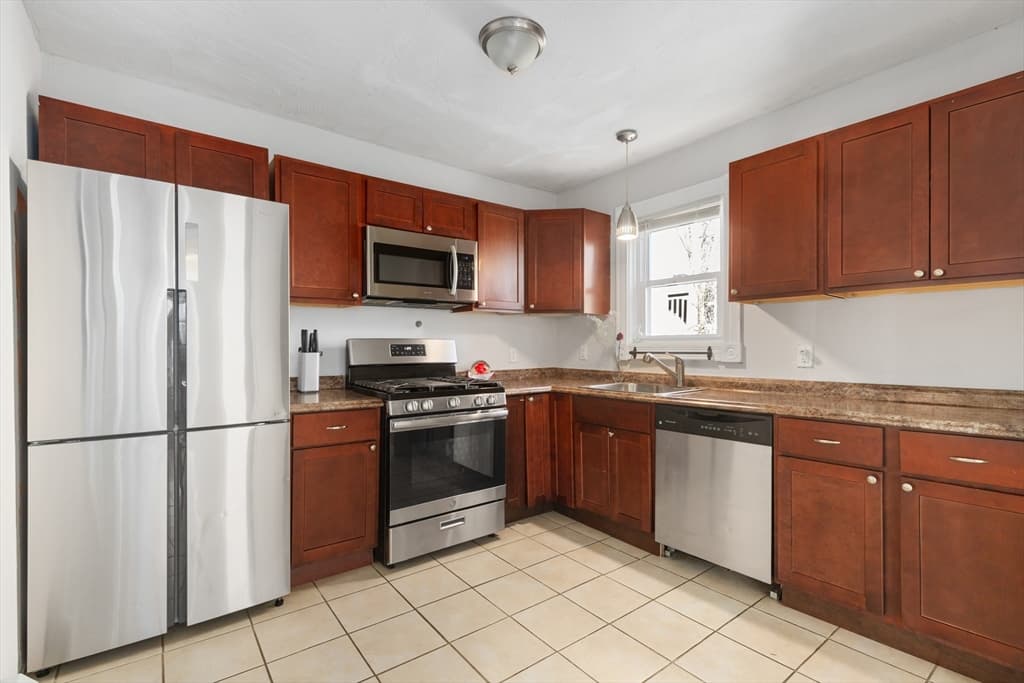 Casa em Fall River — foto 2