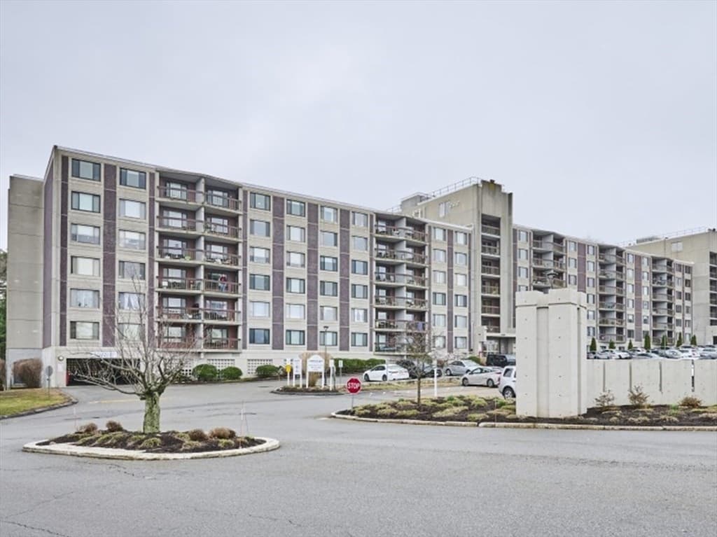 Condomínio em Framingham