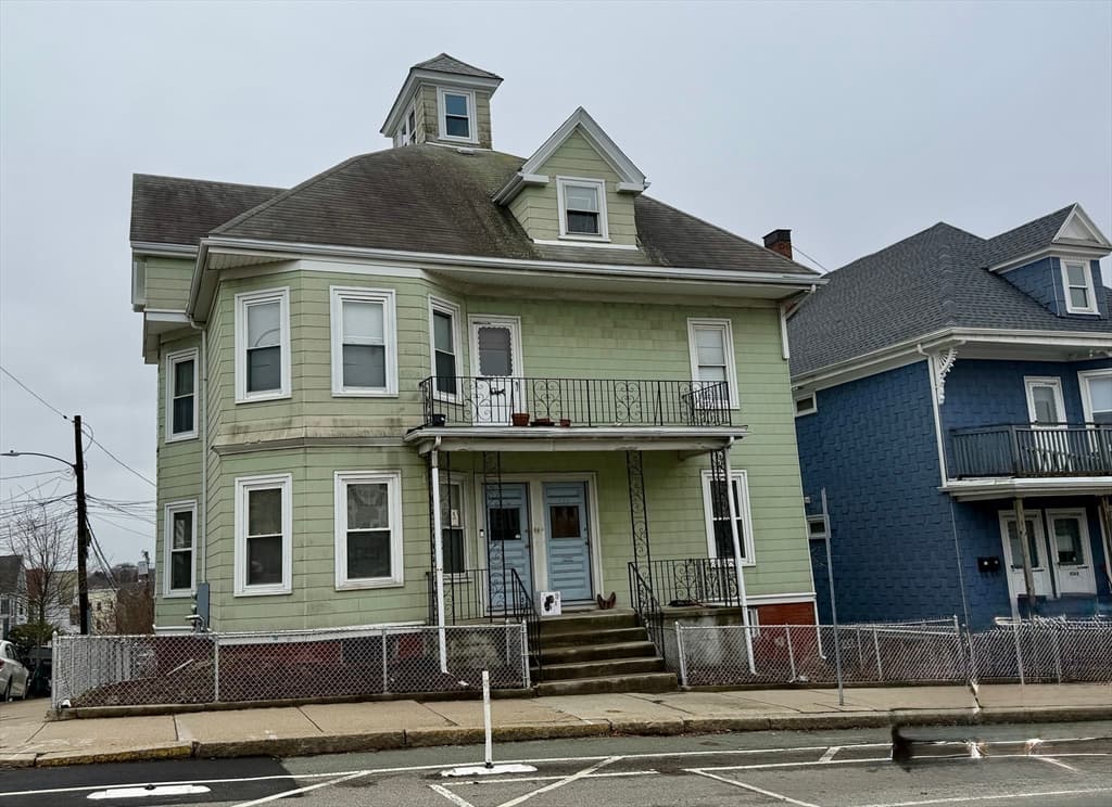 Multi-família em Somerville