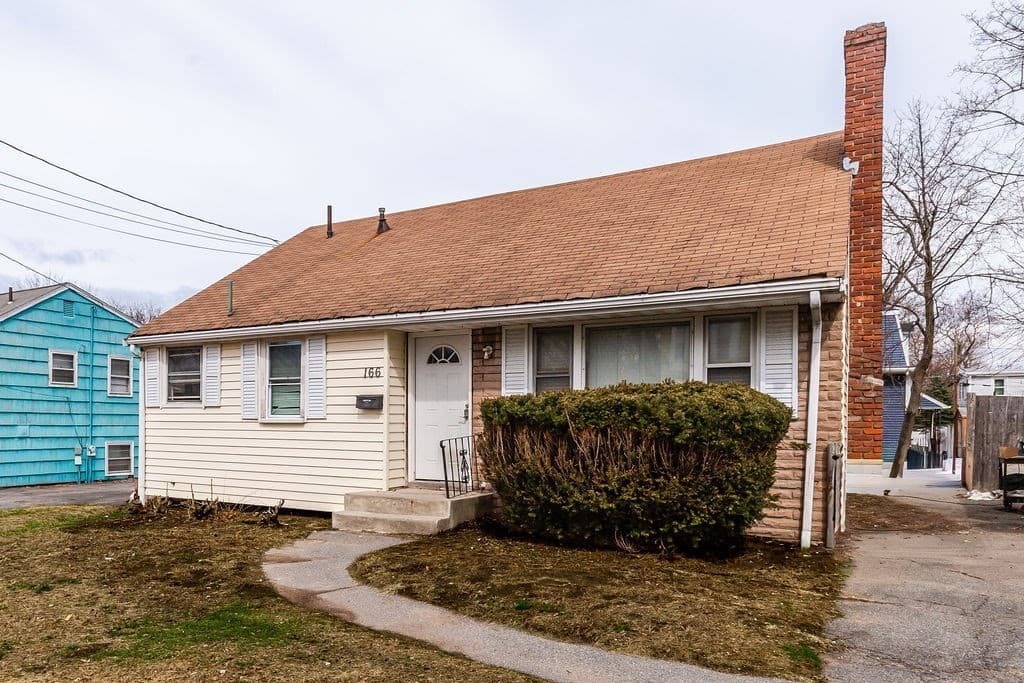 Casa em Brockton — foto 2
