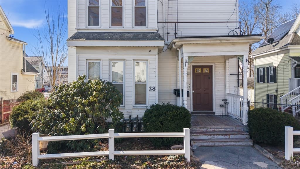 Multi-família em Brockton — foto 4