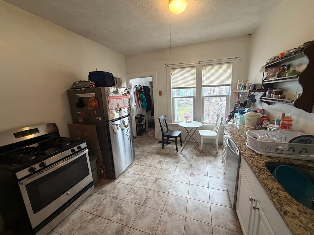 Multi-família em Somerville — foto 4