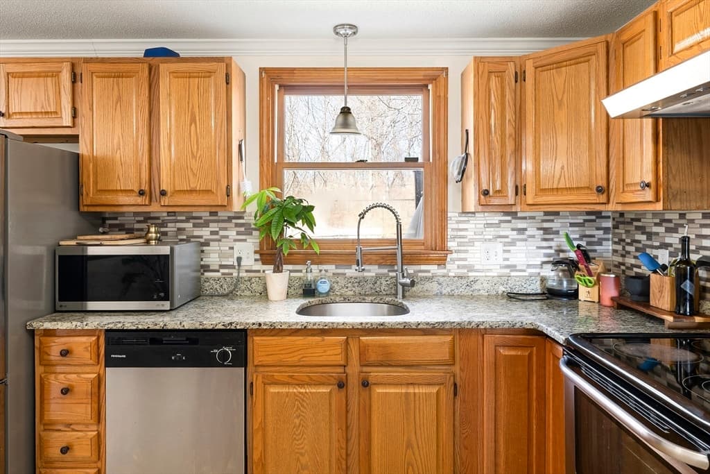 Casa em Haverhill — foto 9