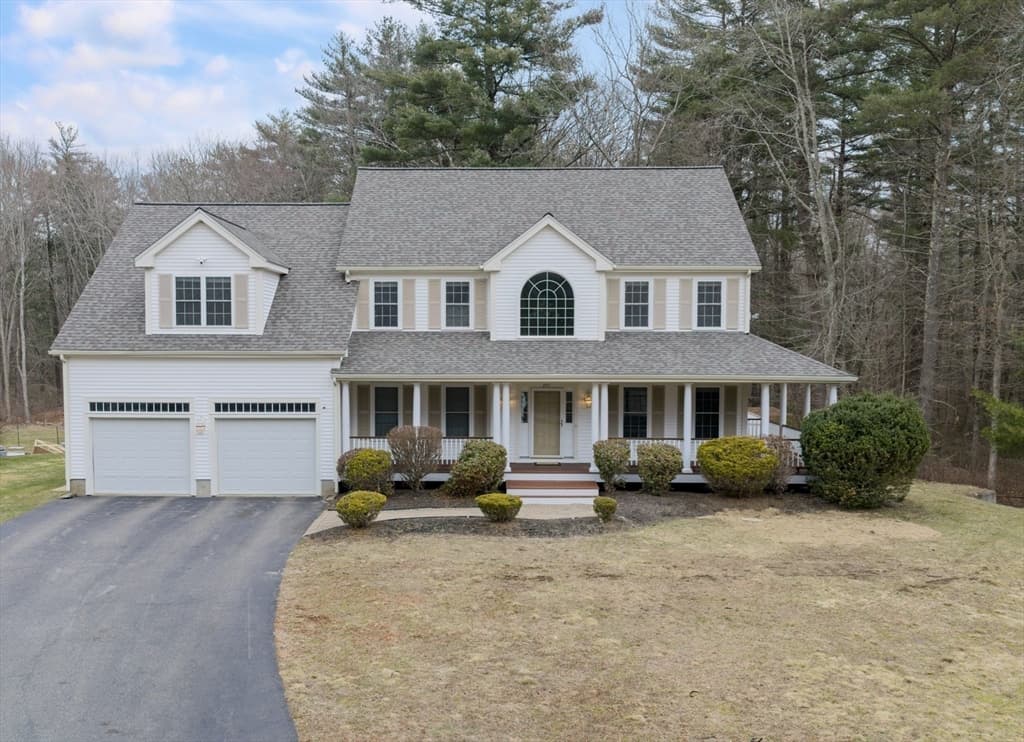 Casa em Raynham — foto 2