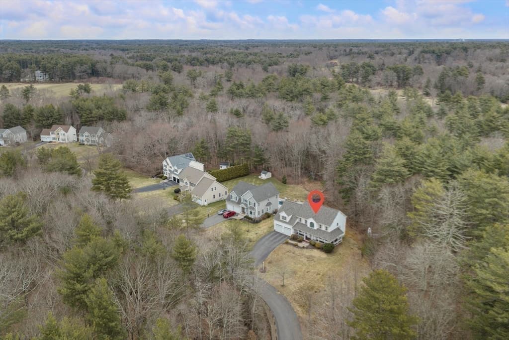 Casa em Raynham — foto 9