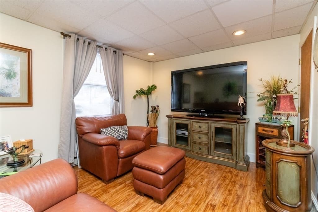 Multi-família em New Bedford — foto 6