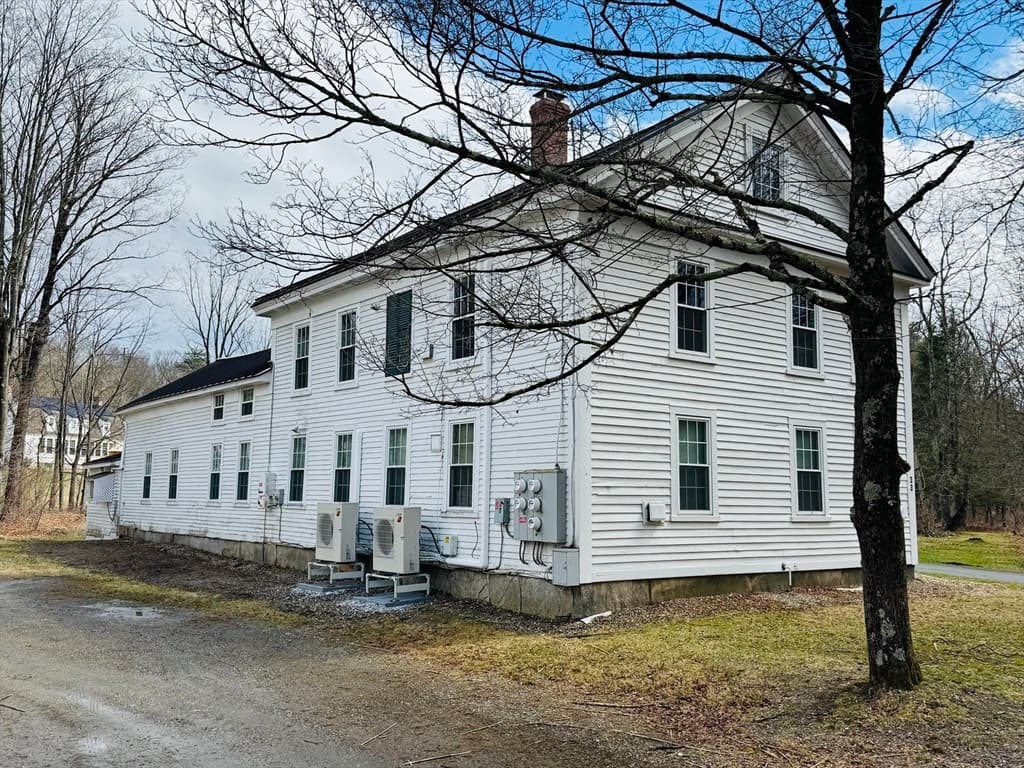 Multi-família em Amherst — foto 3