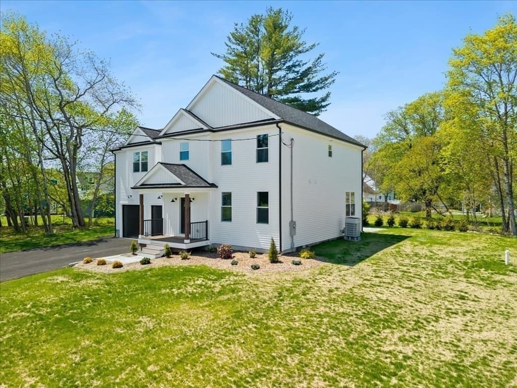 Casa em Attleboro — foto 3