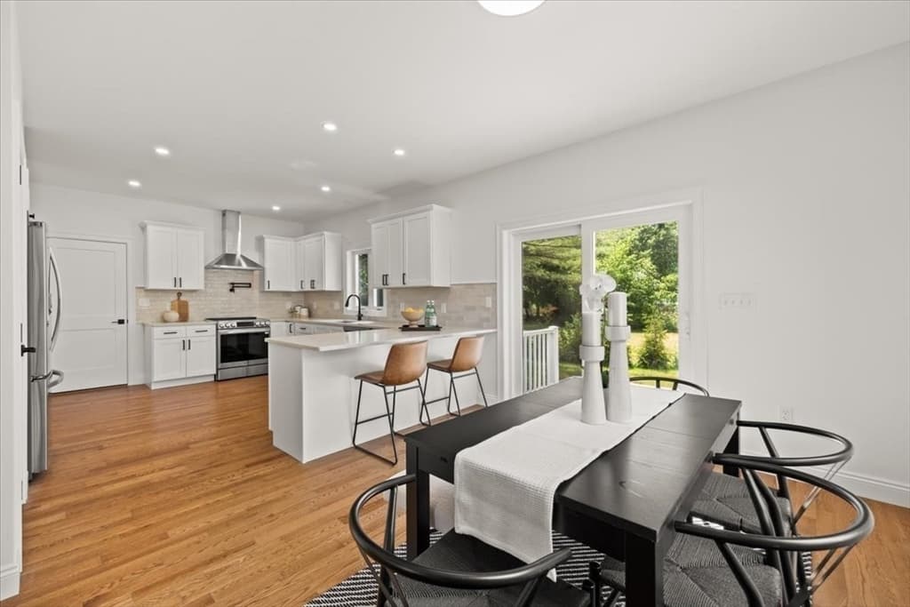 Casa em Attleboro — foto 4