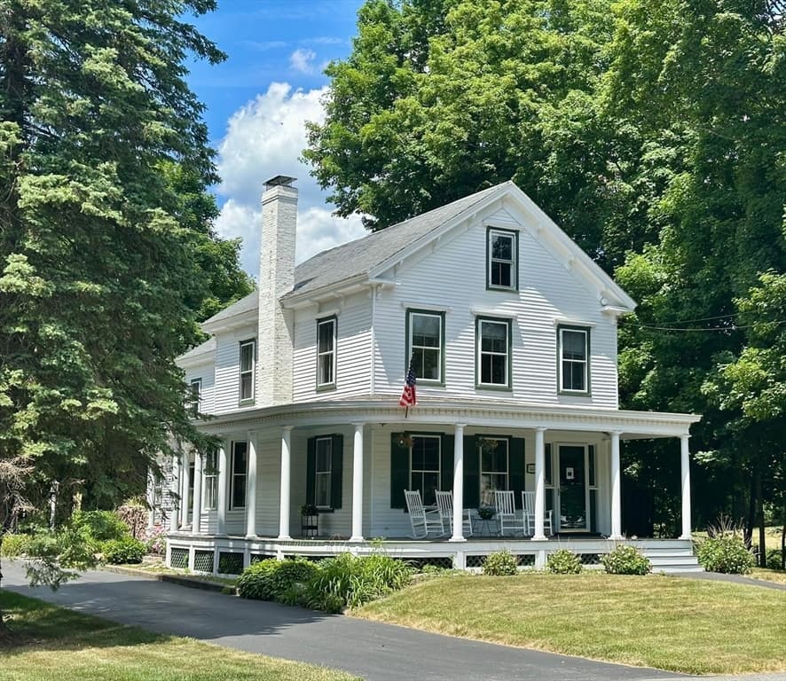 Casa em Westborough
