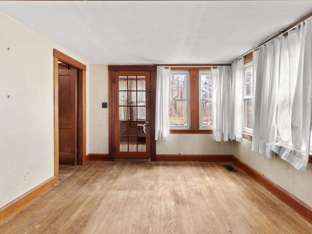 Casa em Westborough — foto 8