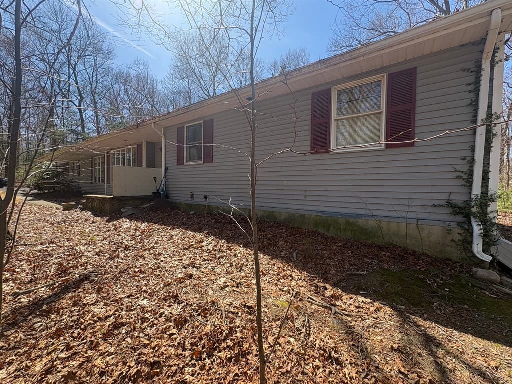 Casa em Plainville — foto 2