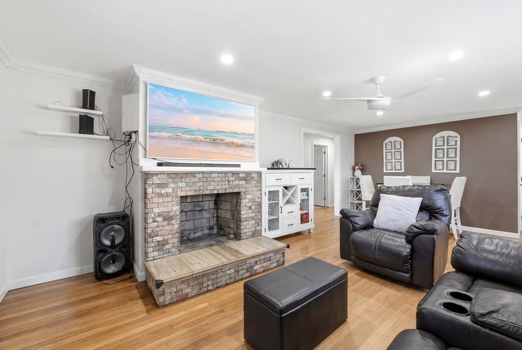 Casa em West Boylston — foto 3
