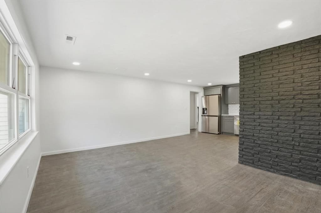 Casa em Brockton — foto 3