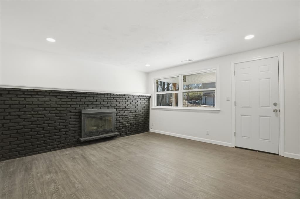 Casa em Brockton — foto 9