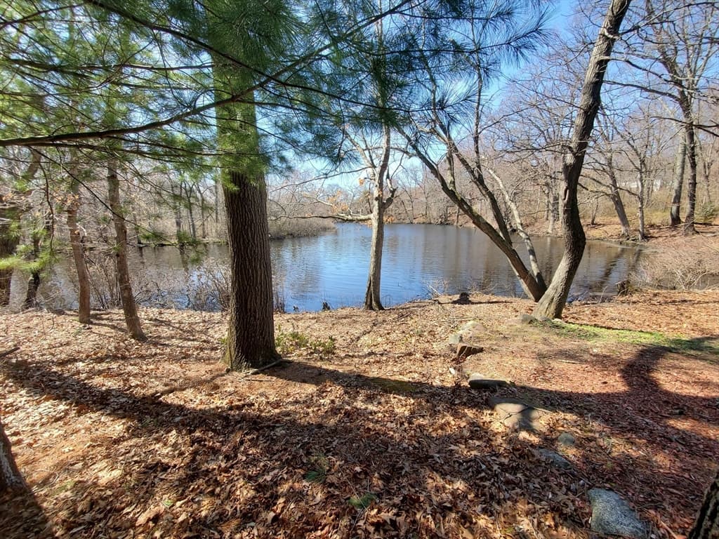 Imóvel em Attleboro