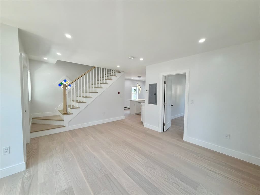 Casa em Brockton — foto 6