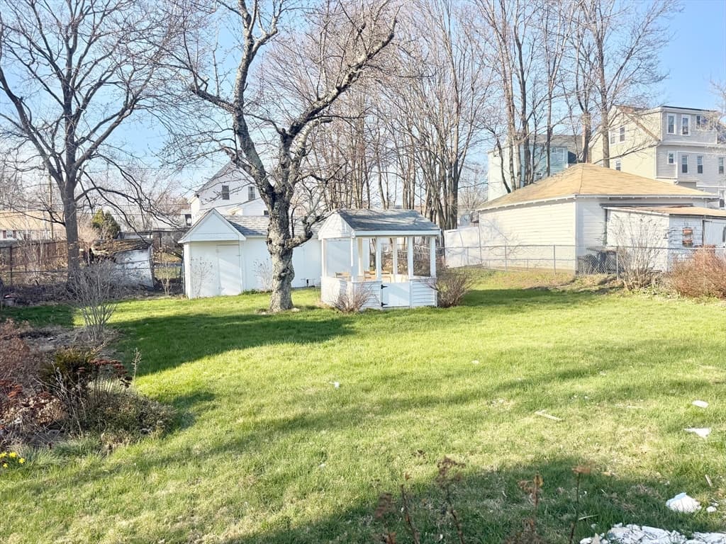 Casa em Brockton — foto 3