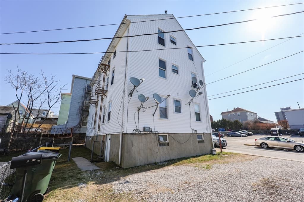 Multi-família em Fall River — foto 5