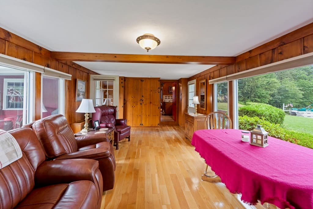 Casa em West Brookfield — foto 9