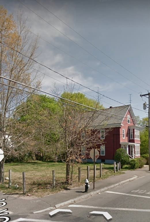 Casa em Brockton — foto 3