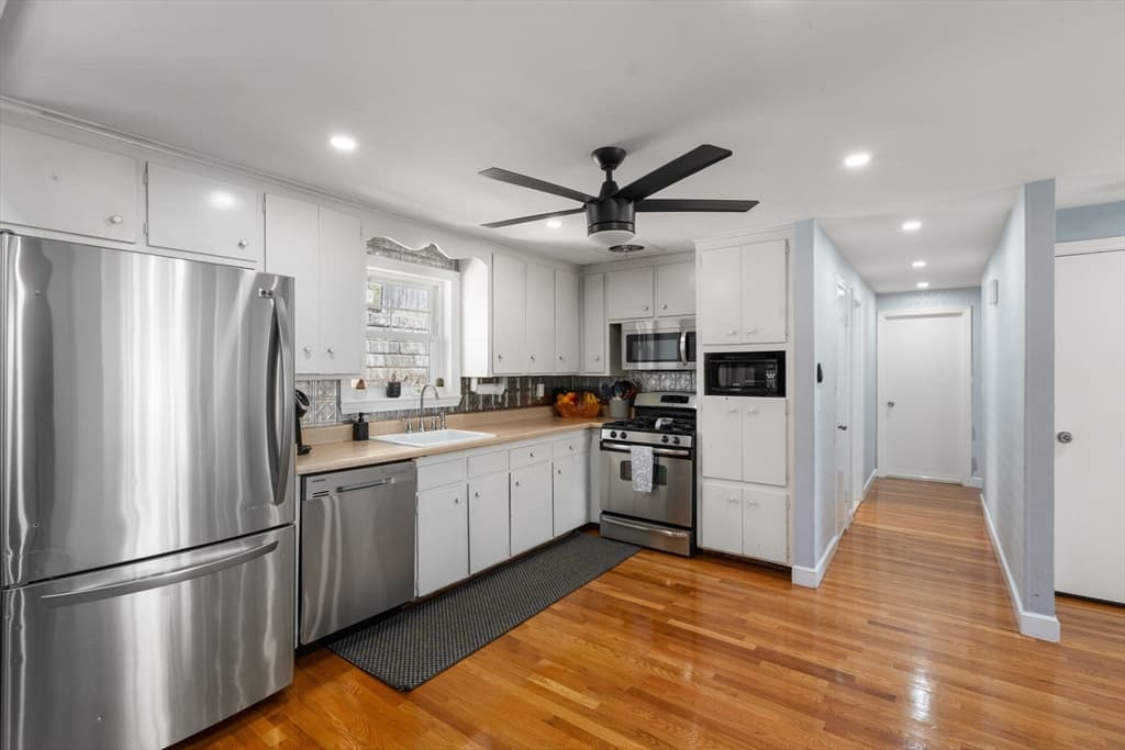 Multi-família em Revere — foto 4