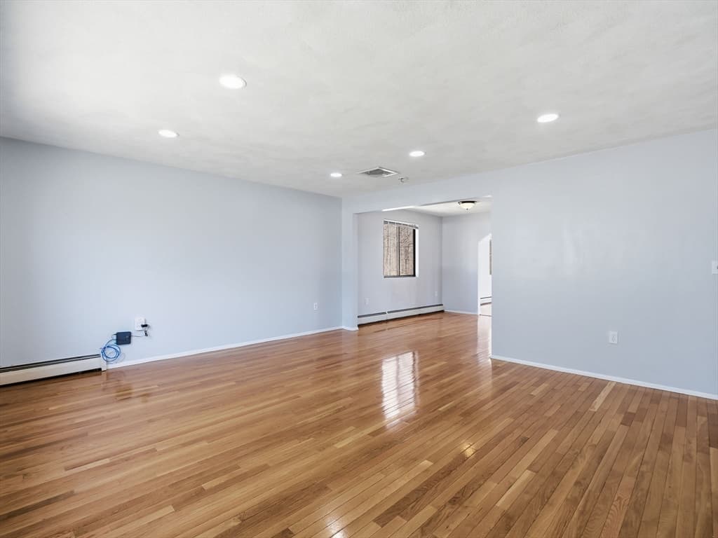 Casa em Shrewsbury — foto 4