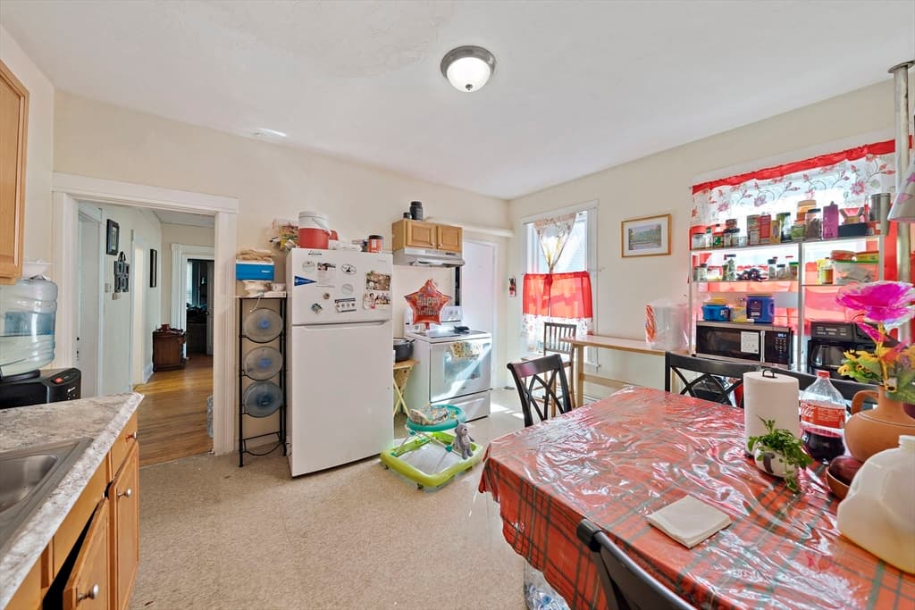 Multi-família em Worcester — foto 4