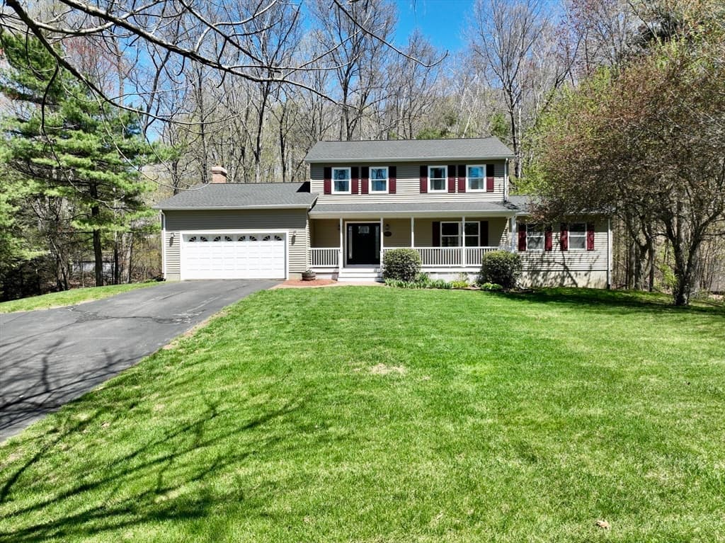 Casa em Belchertown — foto 2