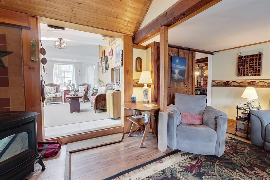 Casa em Lunenburg — foto 9
