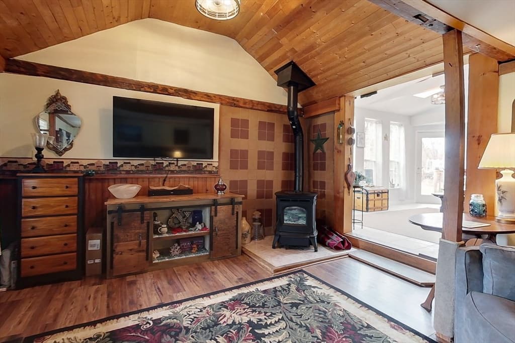 Casa em Lunenburg — foto 8