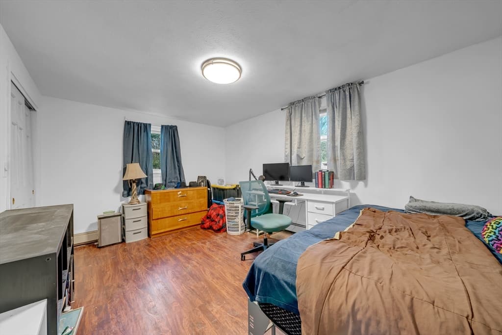 Casa em Brockton — foto 8