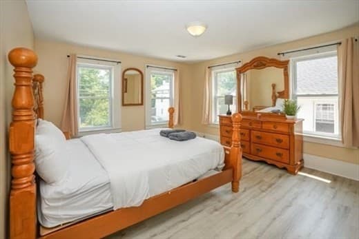 Multi-família em West Brookfield — foto 9