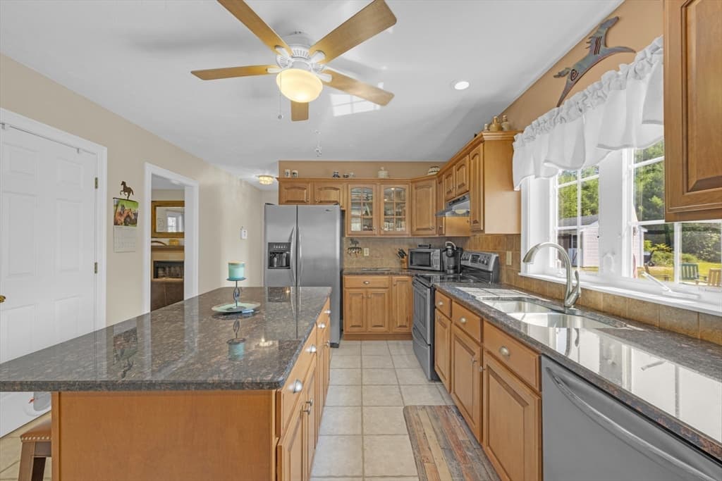 Casa em North Brookfield — foto 6