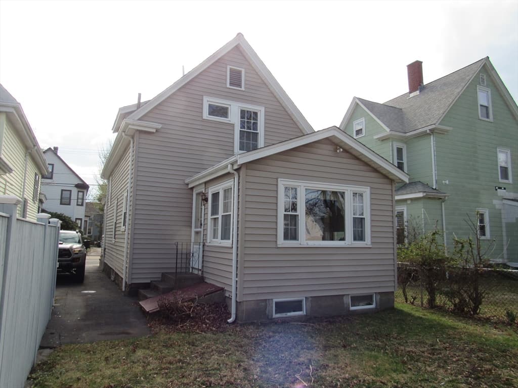 Casa em Quincy — foto 2