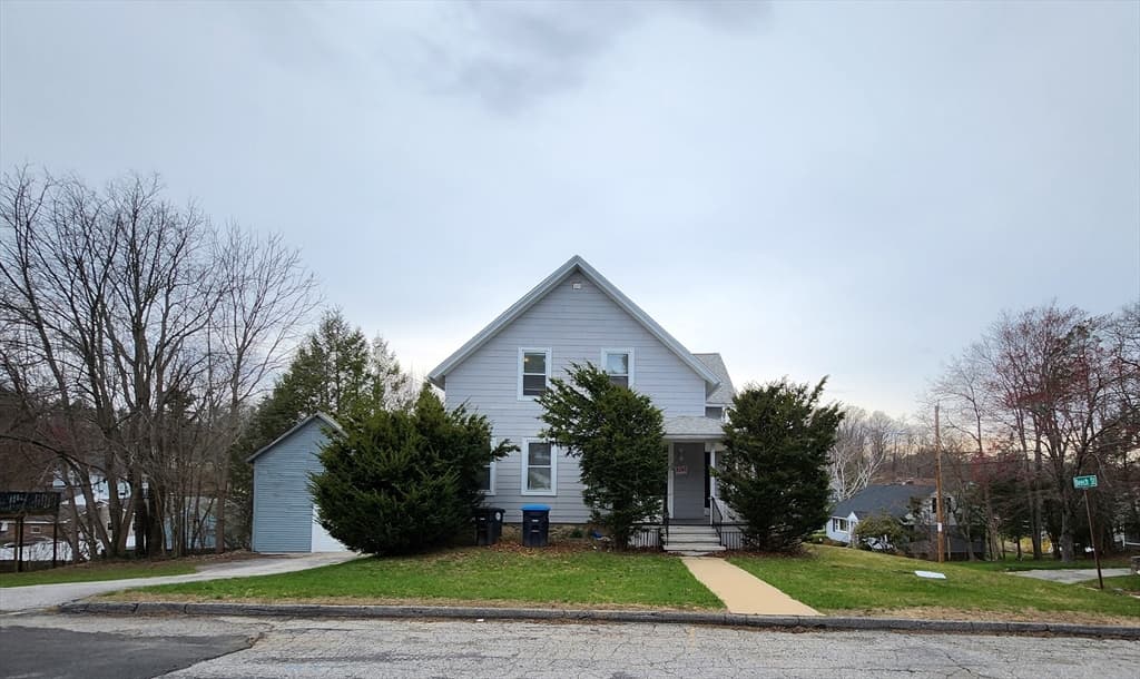Casa em Southbridge