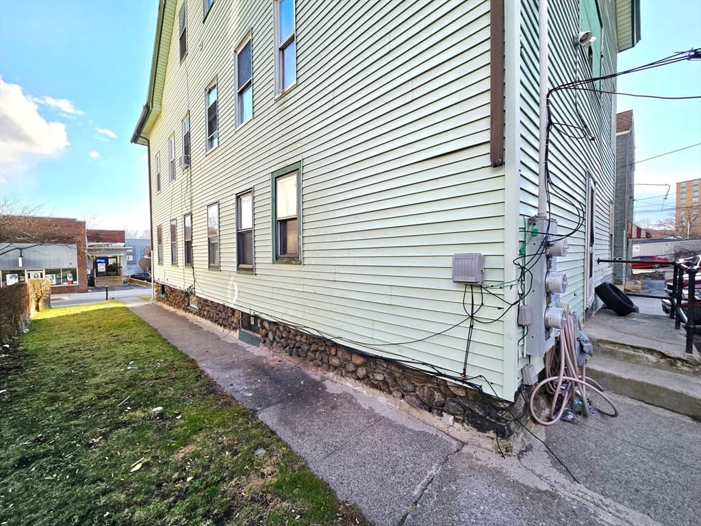 Multi-família em Worcester — foto 3