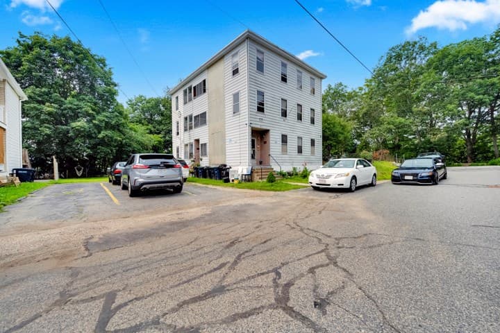 Multi-família em Southbridge