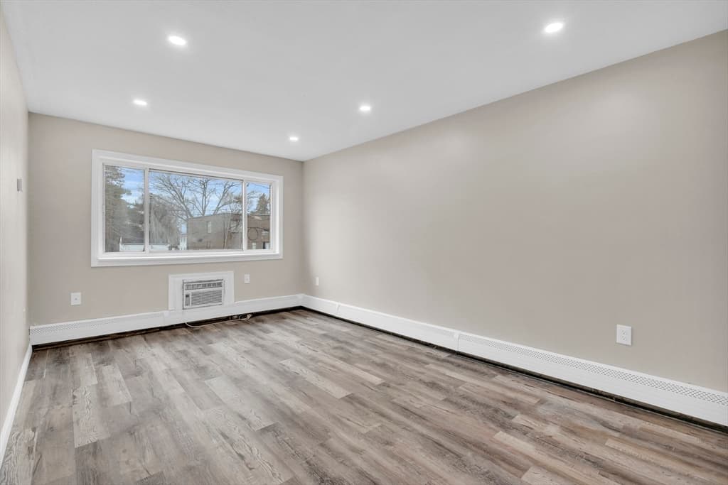 Condomínio em Framingham — foto 2