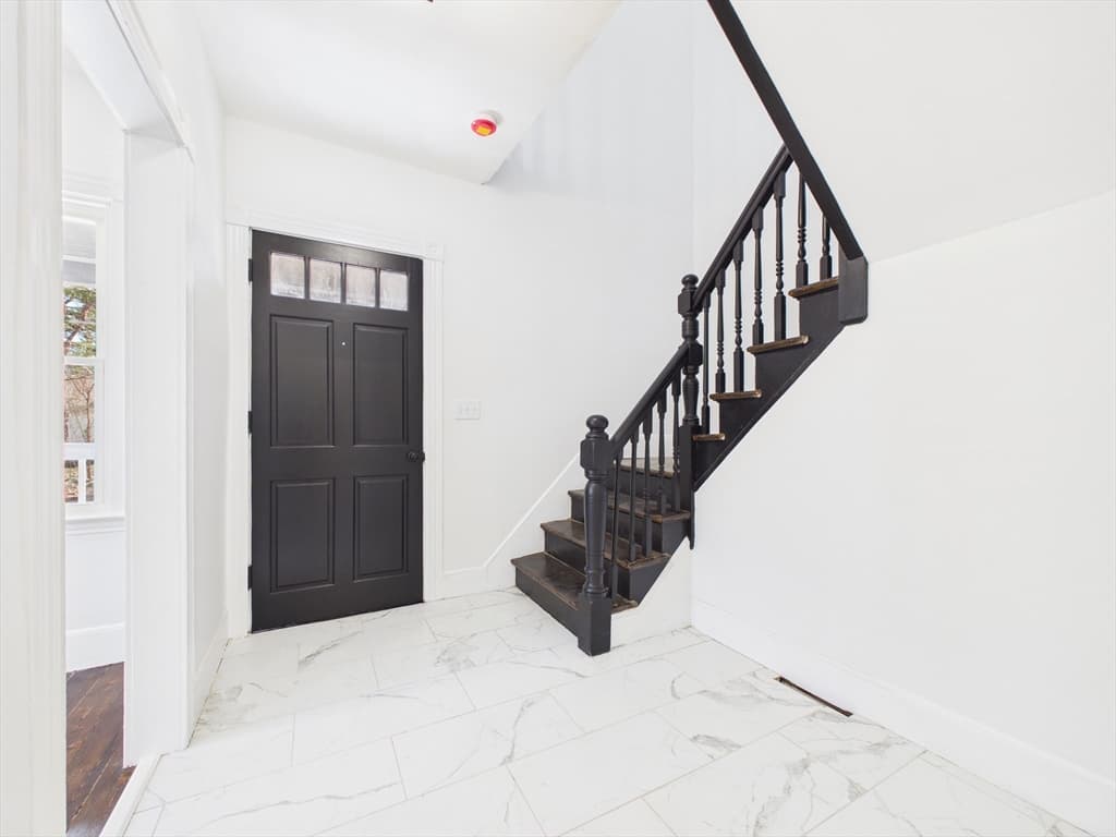 Casa em Attleboro — foto 6