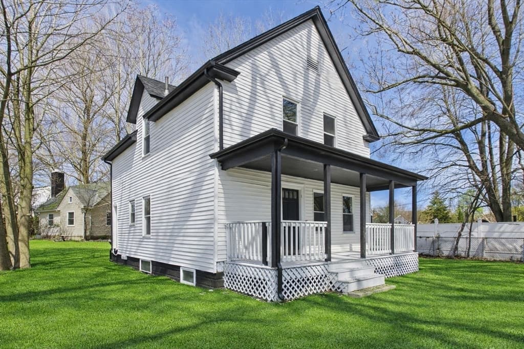 Casa em Attleboro — foto 3