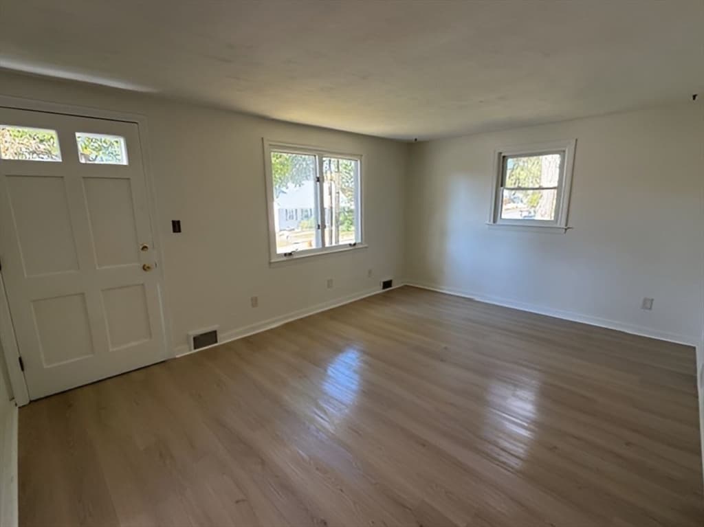 Casa em East Longmeadow — foto 6