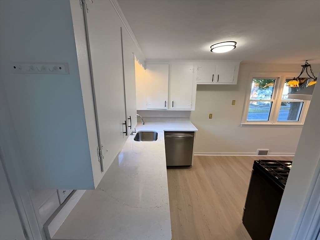 Casa em East Longmeadow — foto 9