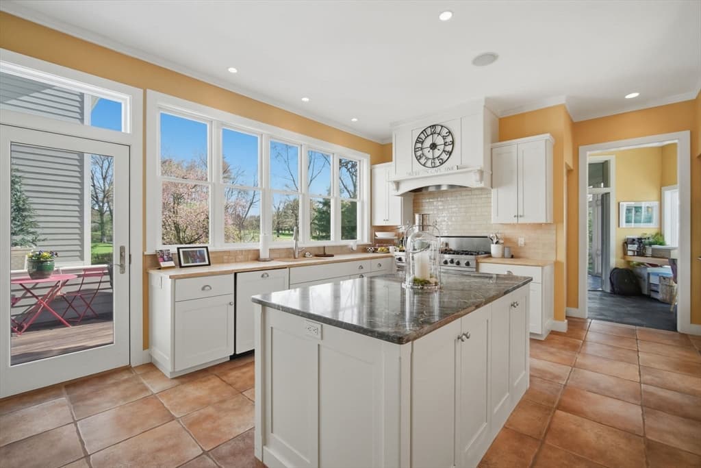 Casa em Longmeadow — foto 8