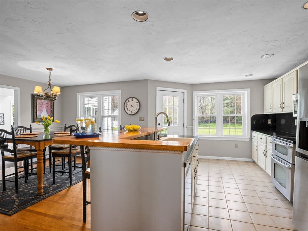 Casa em Millbury — foto 7