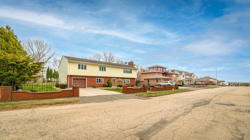 Multi-família em Gloucester — foto 3