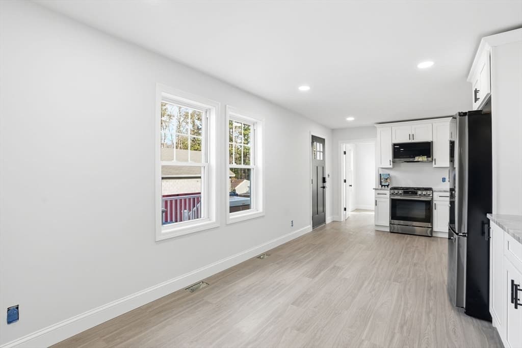 Casa em Middleboro — foto 8