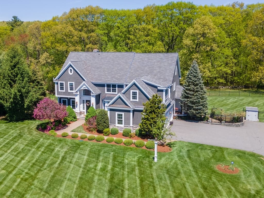 Casa em Southborough