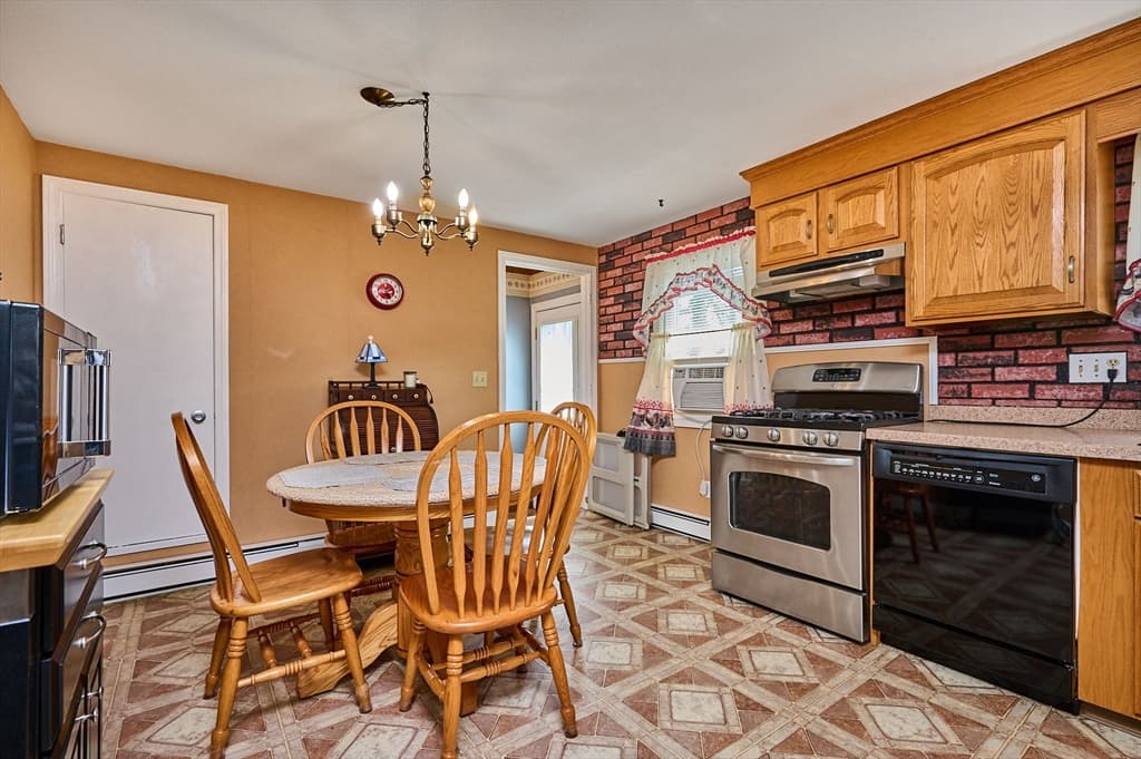 Casa em Easthampton — foto 6