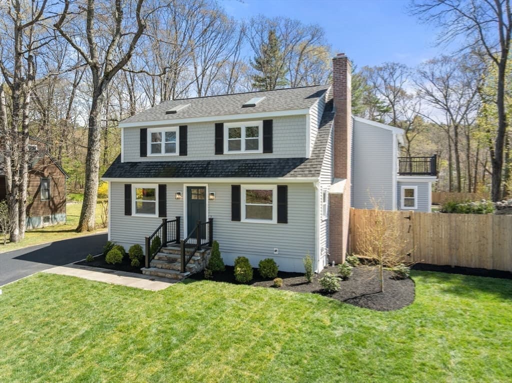 Casa em Natick — foto 2
